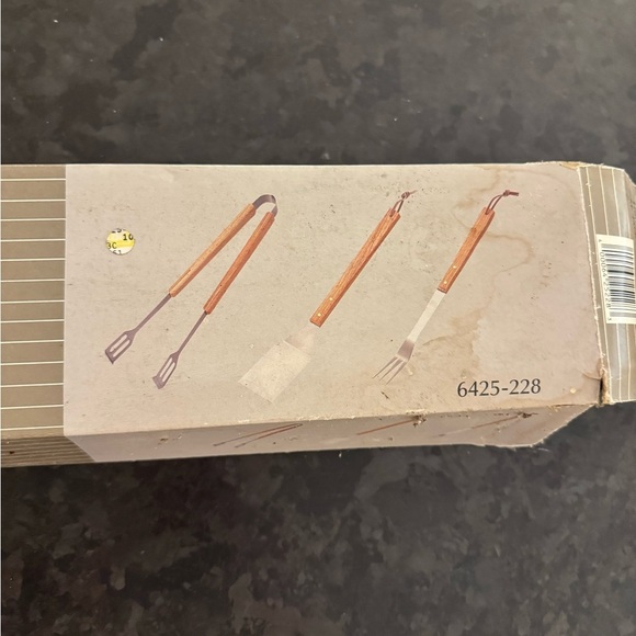 BNIB BBQ Tool 5-Pc Set - Picture 3 of 3